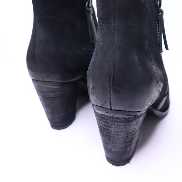 MIA Maddock Ankle Bootie Black Leather Stacked Heeled Side Zip Women's 6 - Picture 2 of 9